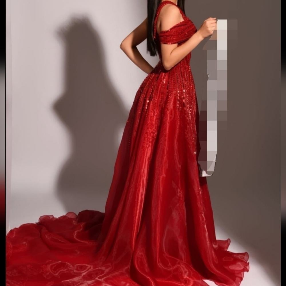 Elegant Red Evening Gown